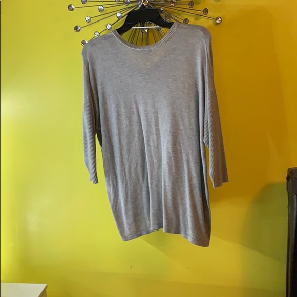 Gray Flowy Top - Picture 2 of 2